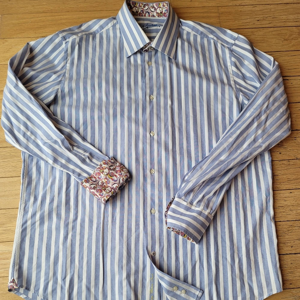Robert Graham casual shirt